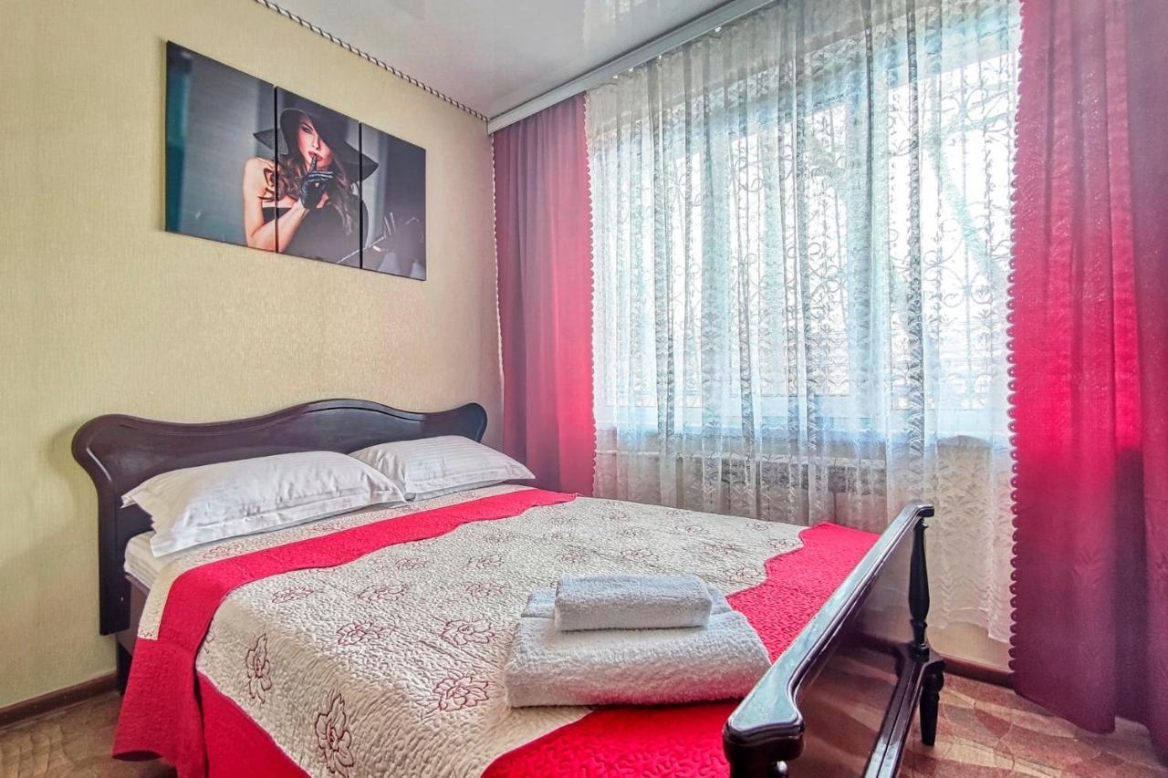 Апартаменты В Микрорайоне Орбита-2, 4 Almaty Eksteriør billede